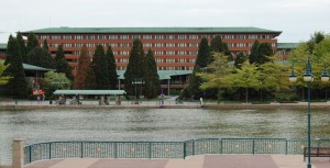 Sequoia Lodge Hotel